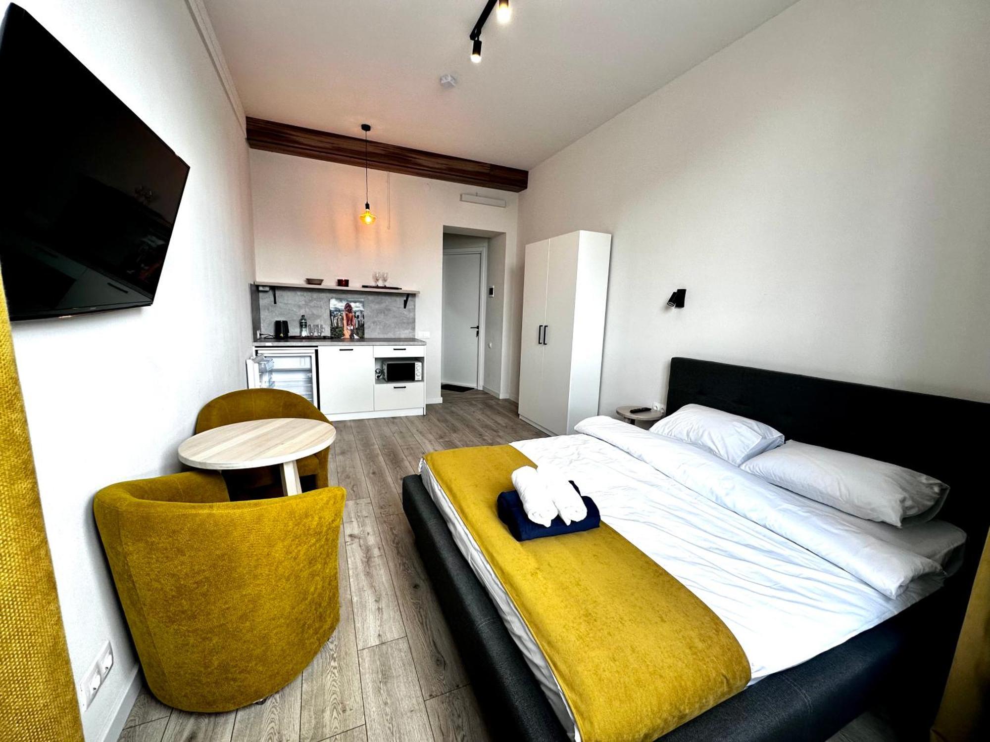 Hotel Gallery 21 Lviv Eksteriør bilde