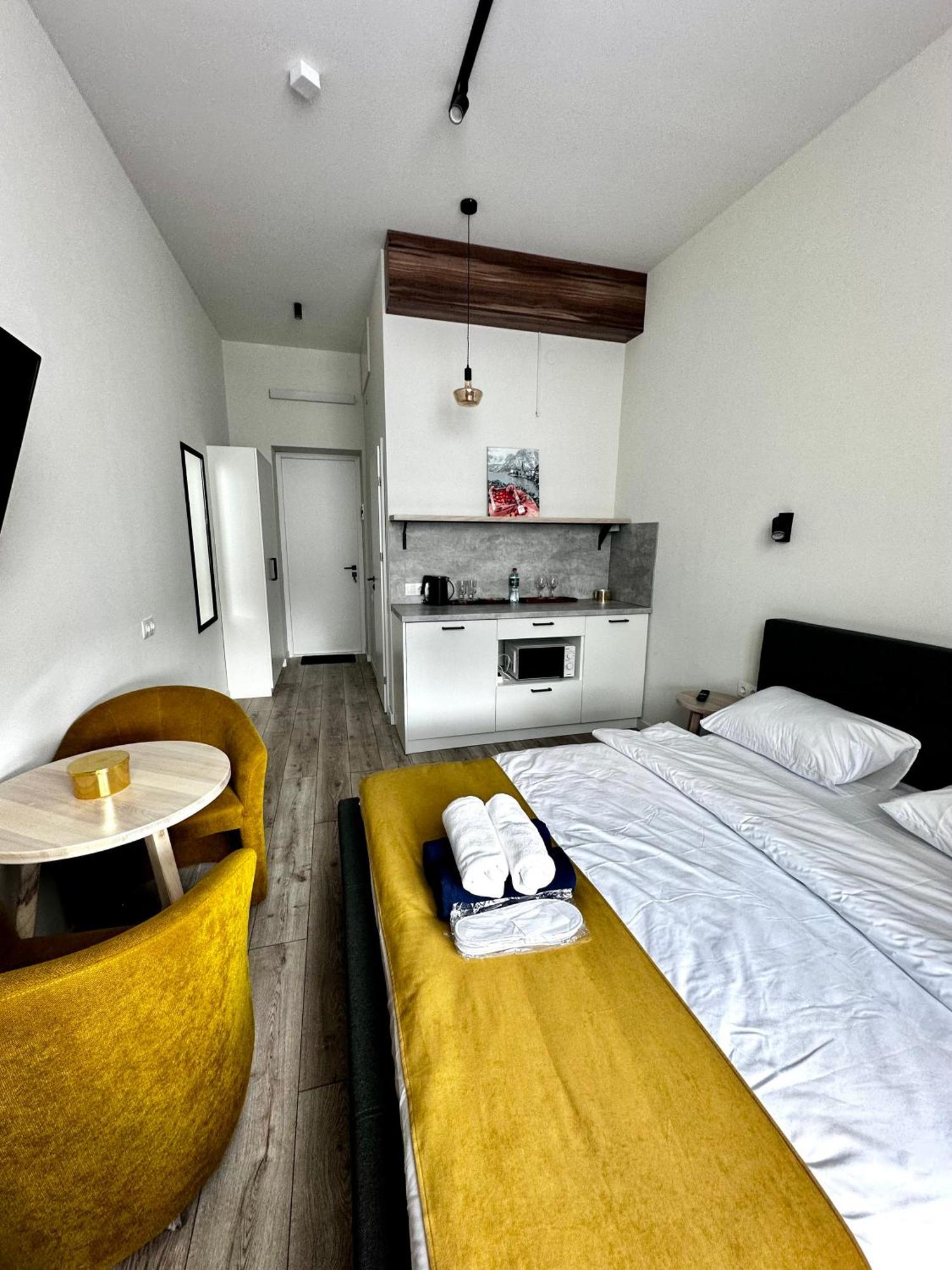 Hotel Gallery 21 Lviv Eksteriør bilde
