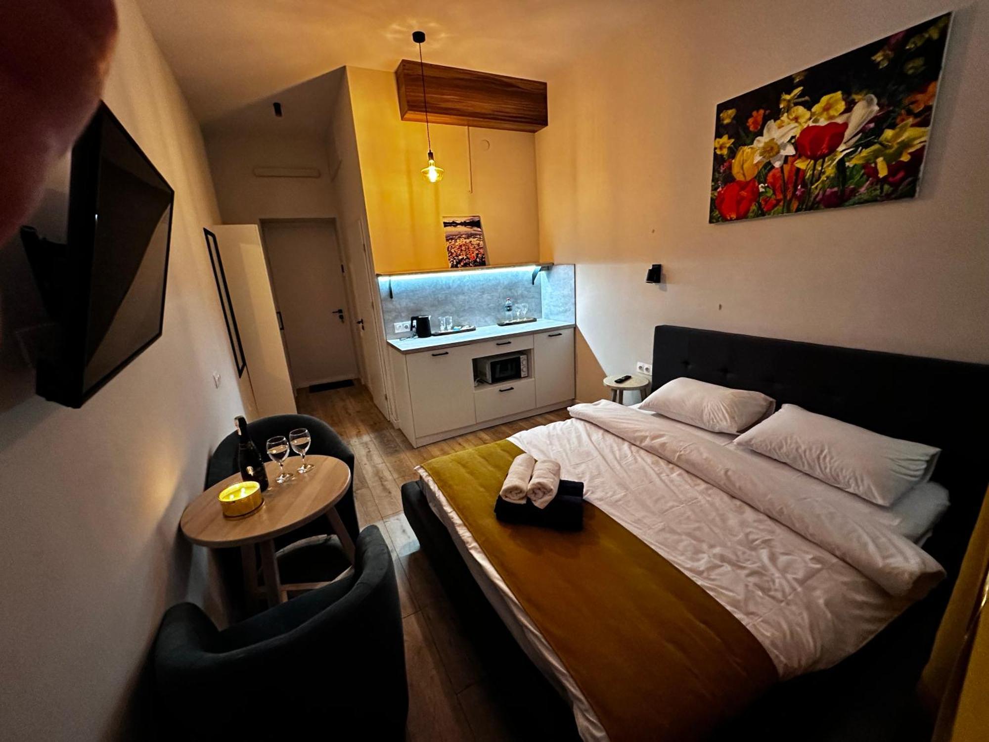 Hotel Gallery 21 Lviv Eksteriør bilde